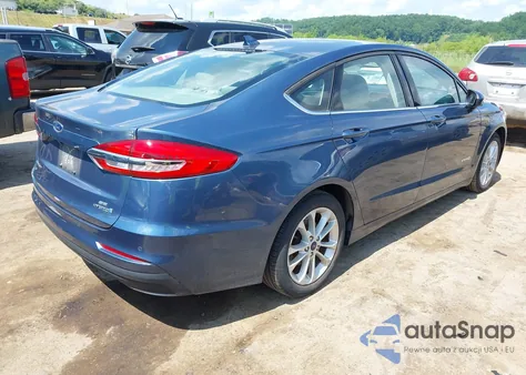 2019 Ford Fusion Hybrid Se из США, поврежденный, VIN 3FA6P0LU1KR185026